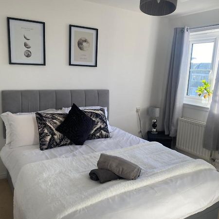 Inverness City Apartments - Modern & Bright Apartment Close To Raigmore Hospital & Shops Inshes Kültér fotó